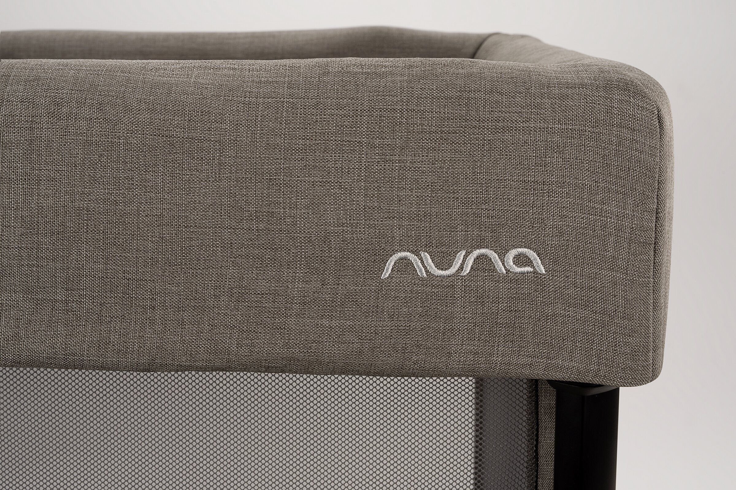 ساحة لعب نونا PAAL مع ملاءة وشبكة image number 7