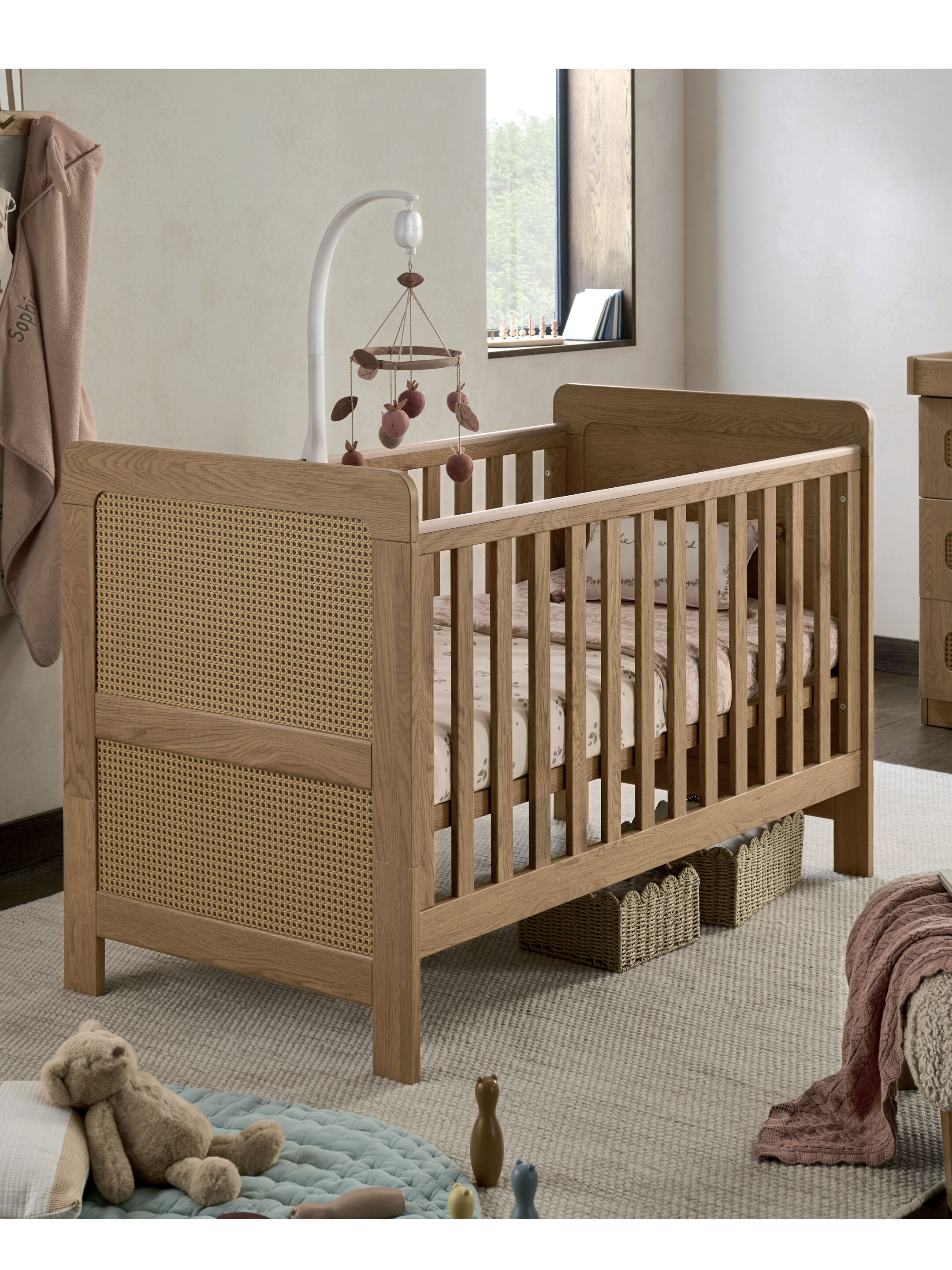 سرير أطفال إيسنا - راتان image number 1