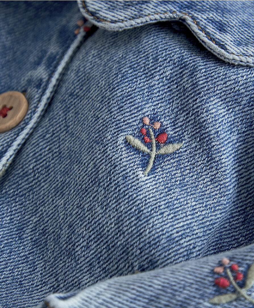 Embroidered Denim Jacket image number 4