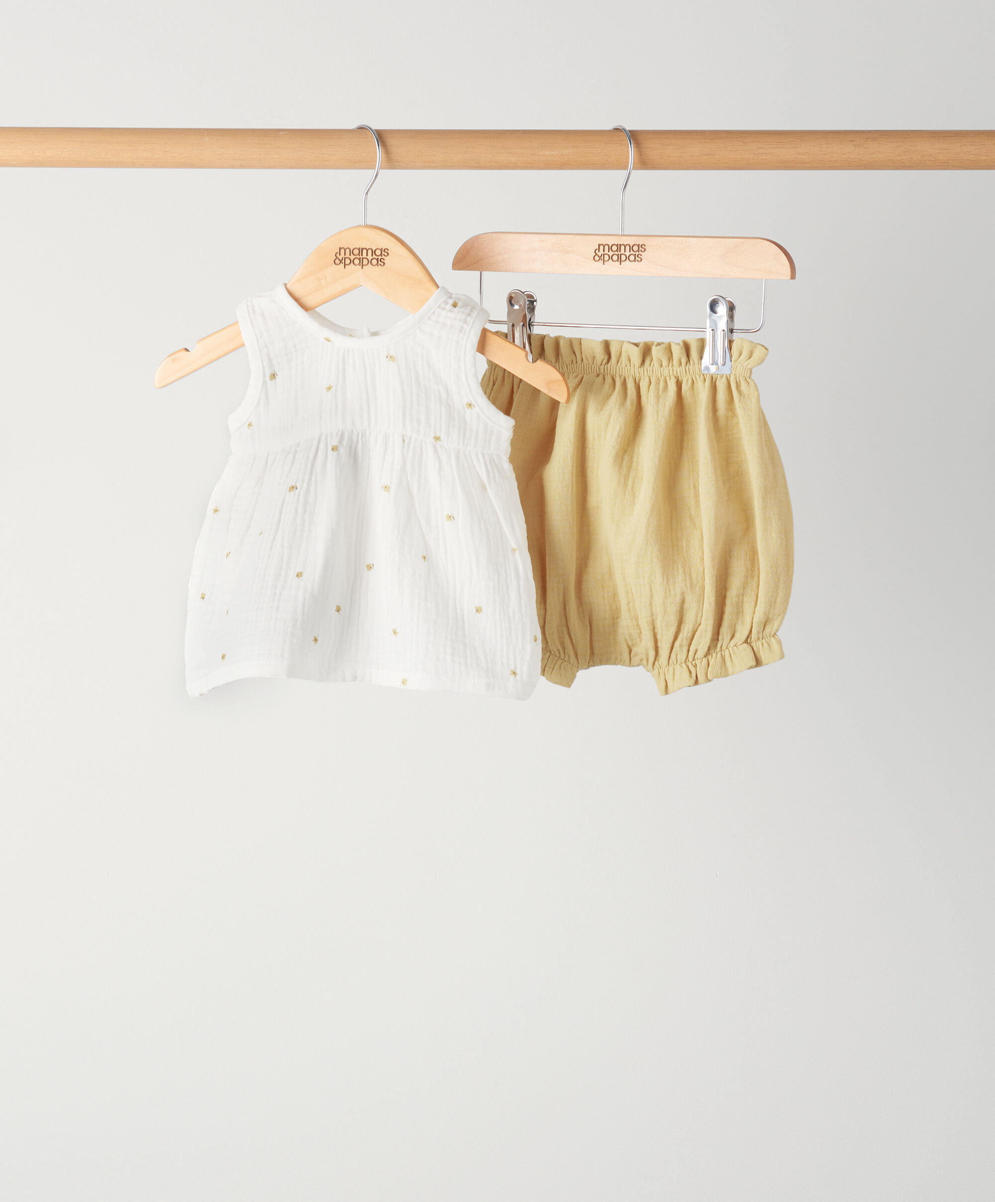 طقم بنقشة زهور بالكامل من قماش قطني - قطعتان image number 1