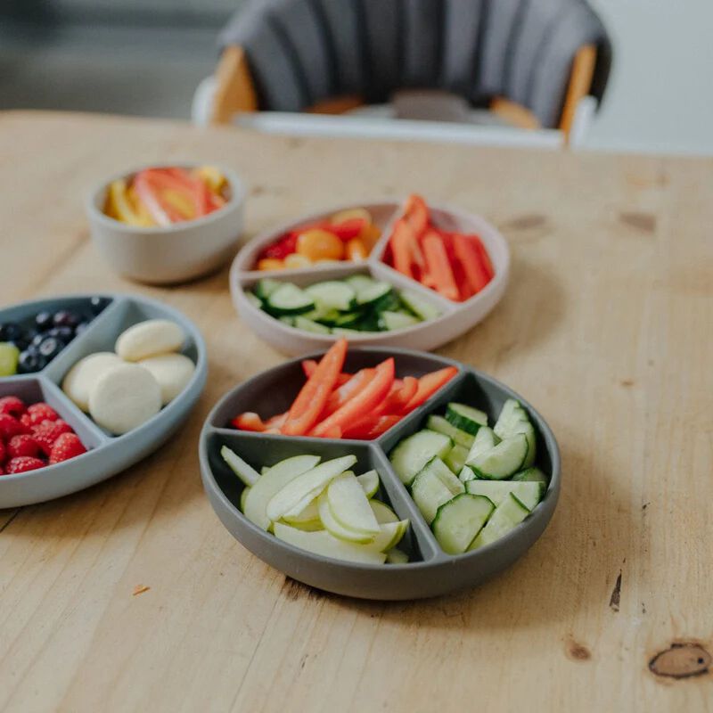 طبق سيليكون بقاعدة شفط من بيبيتا - سي سولت image number 3