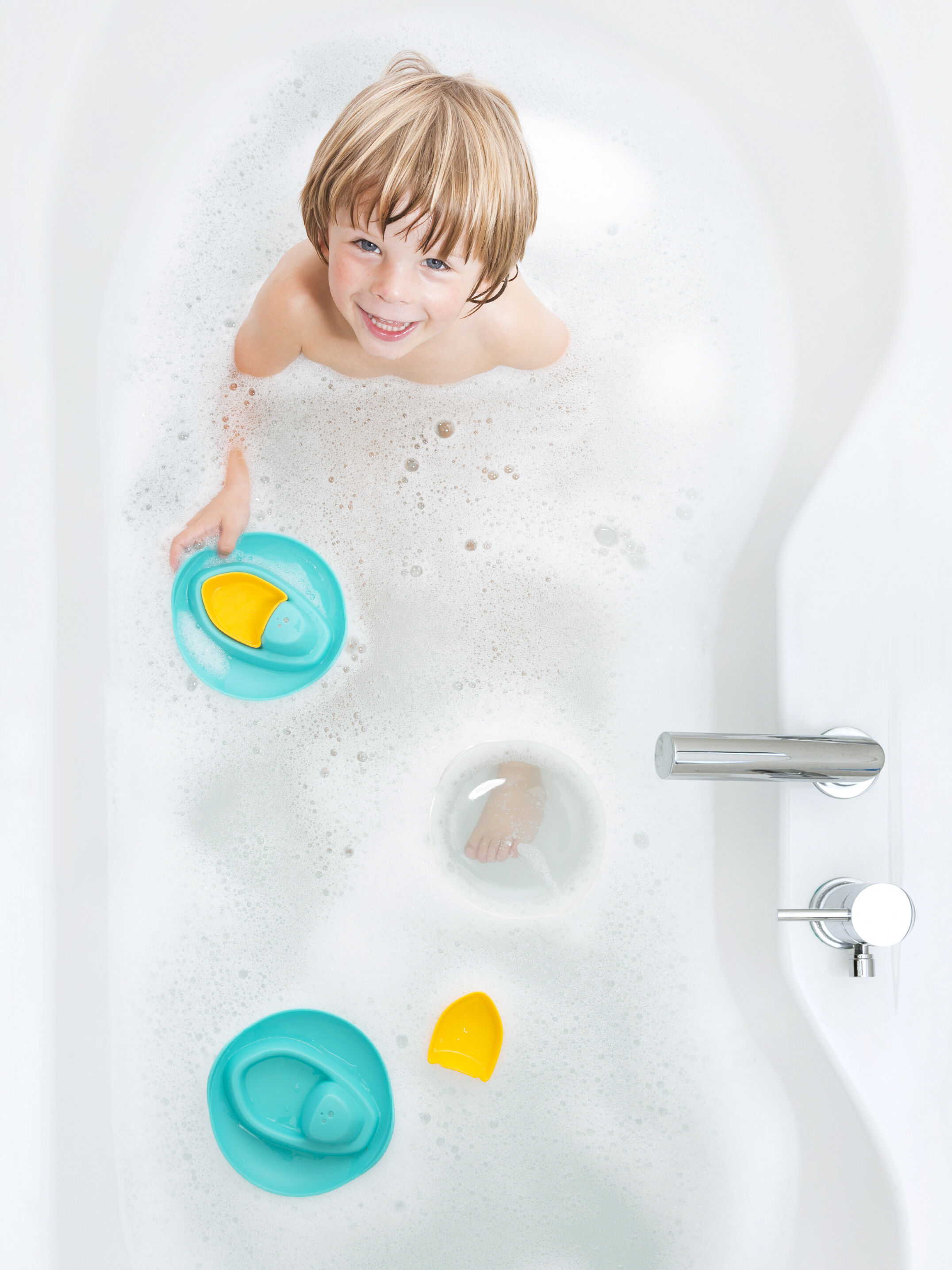 لعبة قارب لحوض الاستحمام من كوت image number 6