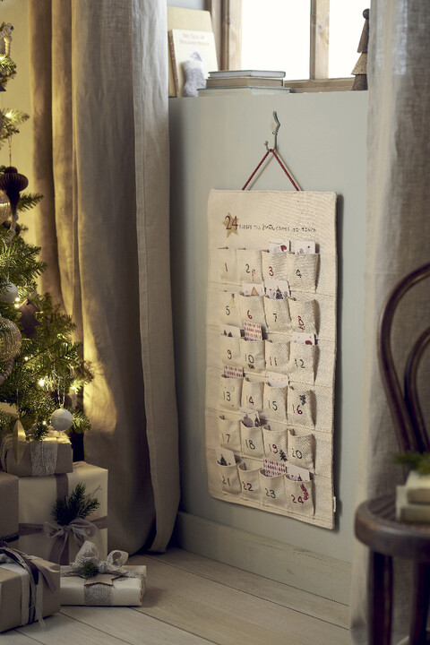 تقويم بإصدار للكريسماس تقويم بإصدار للكريسماس image number 2