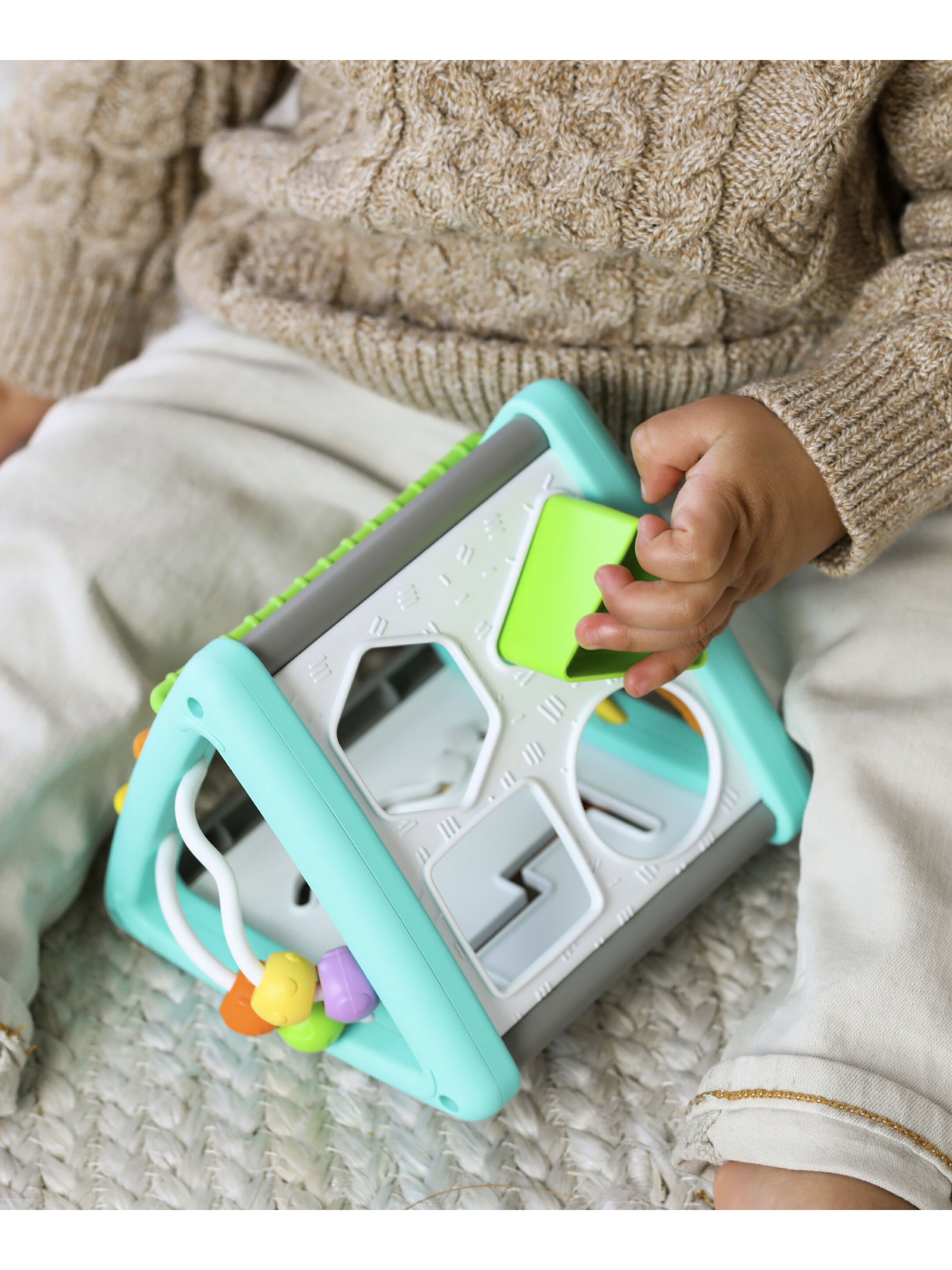 لعبة مثلث الأنشطة وفرز الأشكال من إنفانتينو image number 3