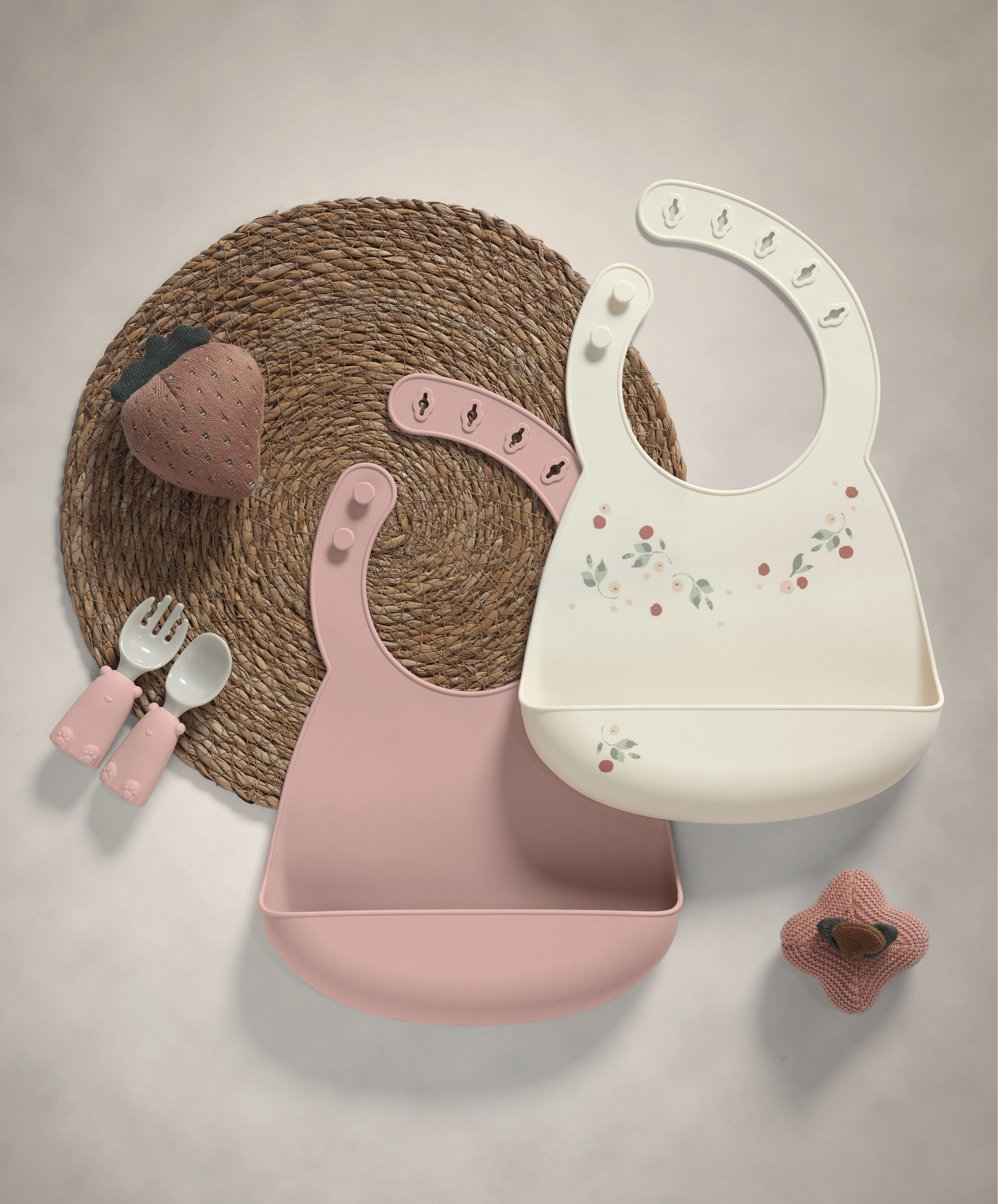 طقم صدريات سيليكون من قطعتين - نقشة زهور