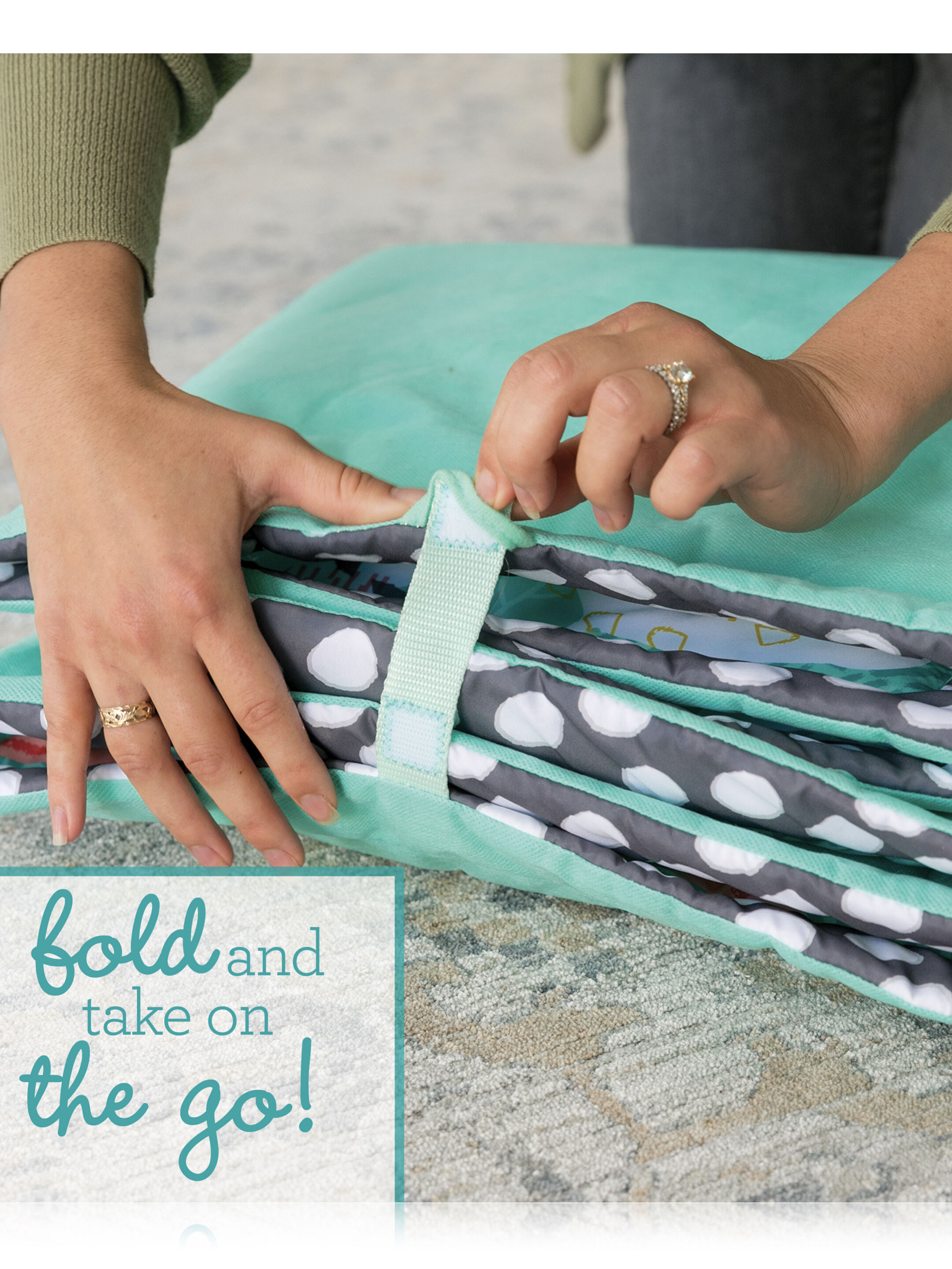 مفرش الاكتشافات بحجم كبير لتنمية الحواس من إنفانتينو image number 4