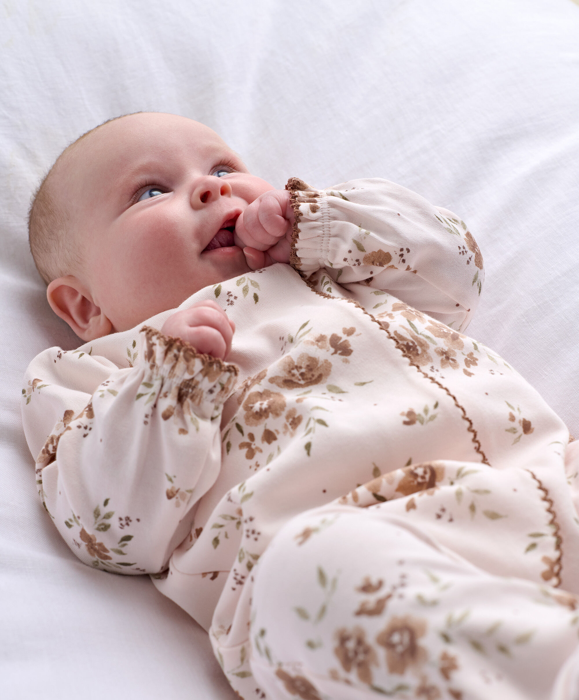 Large Floral Print AIO image number 7