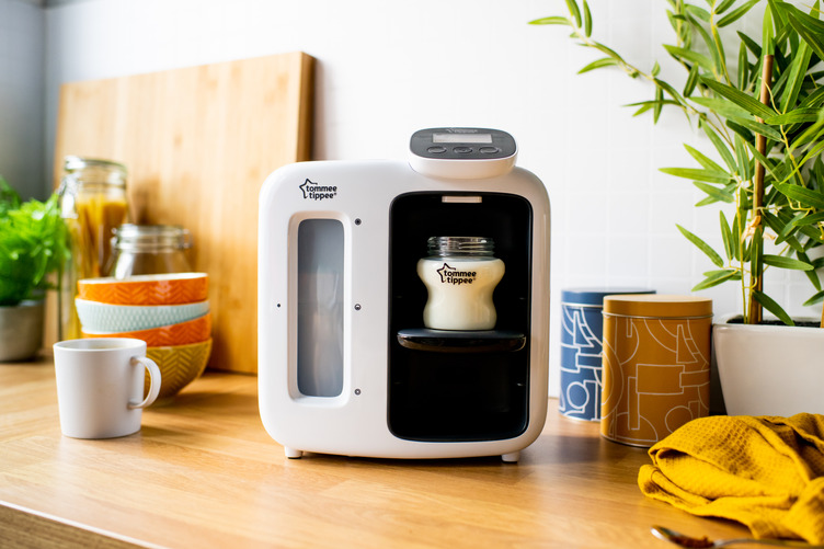 جهاز تحضير زجاجات الرضاعة بيرفيكت بريب للنهار والليل من تومي تيبي - أبيض image number 6