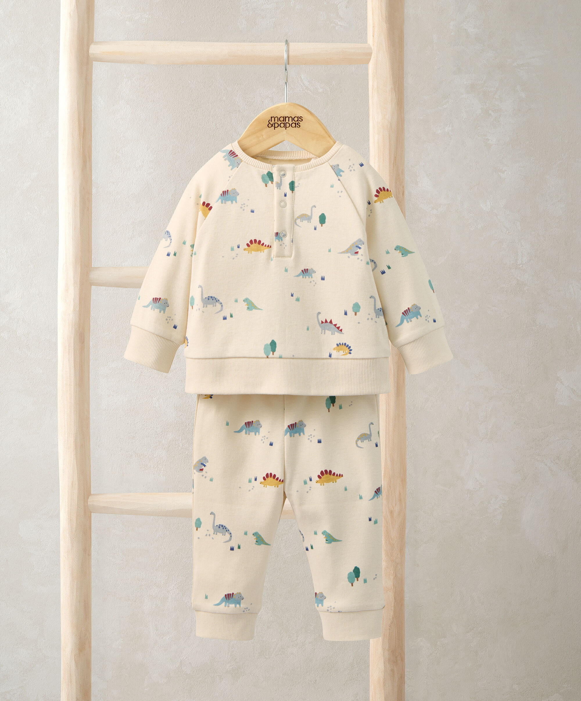 طقم بيجامة بنقشة ديناصور جيرسيه image number 1