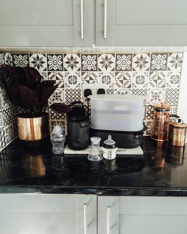 مجموعة رضاعة كاملة كلوزر تو نيتشر من تومي تيببي - أسود image number 6