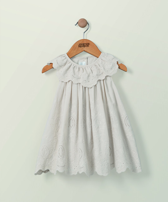 فستان بتطريزات إنجليزية فستان بتطريزات إنجليزية image number 1