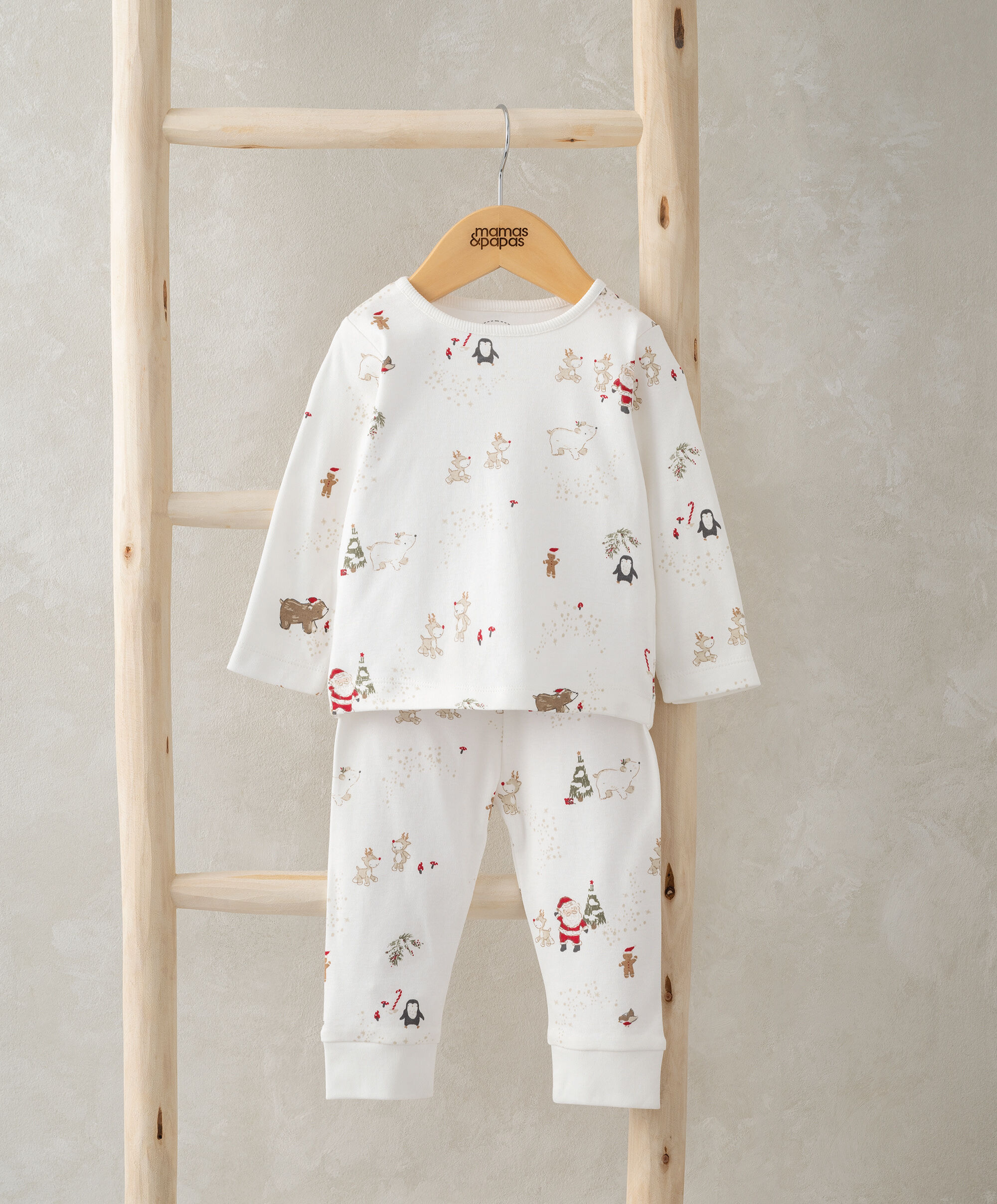 بيجاما بنقشة كريسماس image number 1