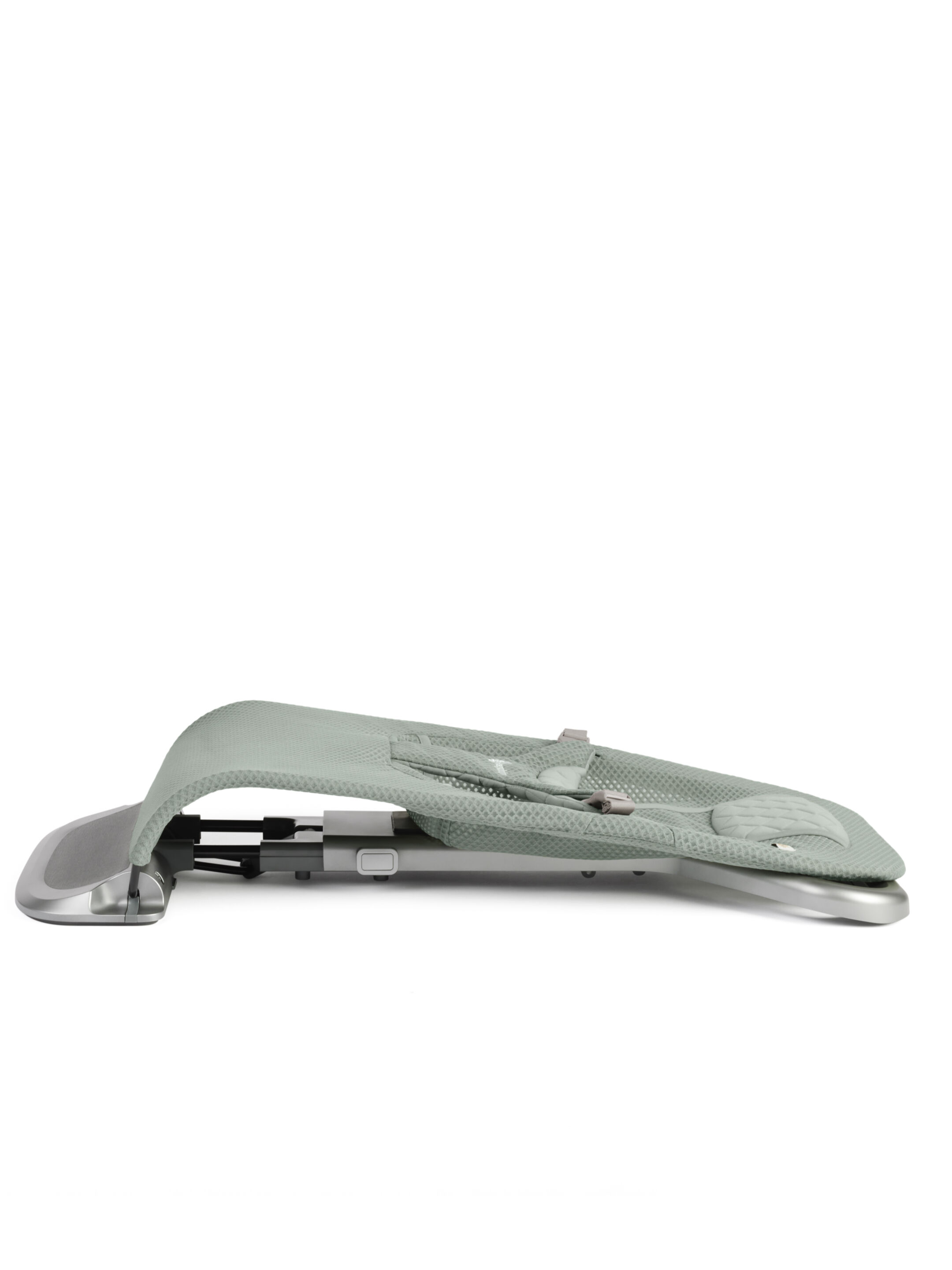 كرسي هزاز إيفولف من قماش شبكي من إرغو بيبي - أخضر فاتح image number 3