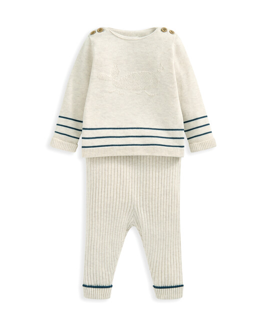 طقم سترة بطبعة حوت وبنطال - بيج طقم سترة بطبعة حوت وبنطال - بيج image number 4