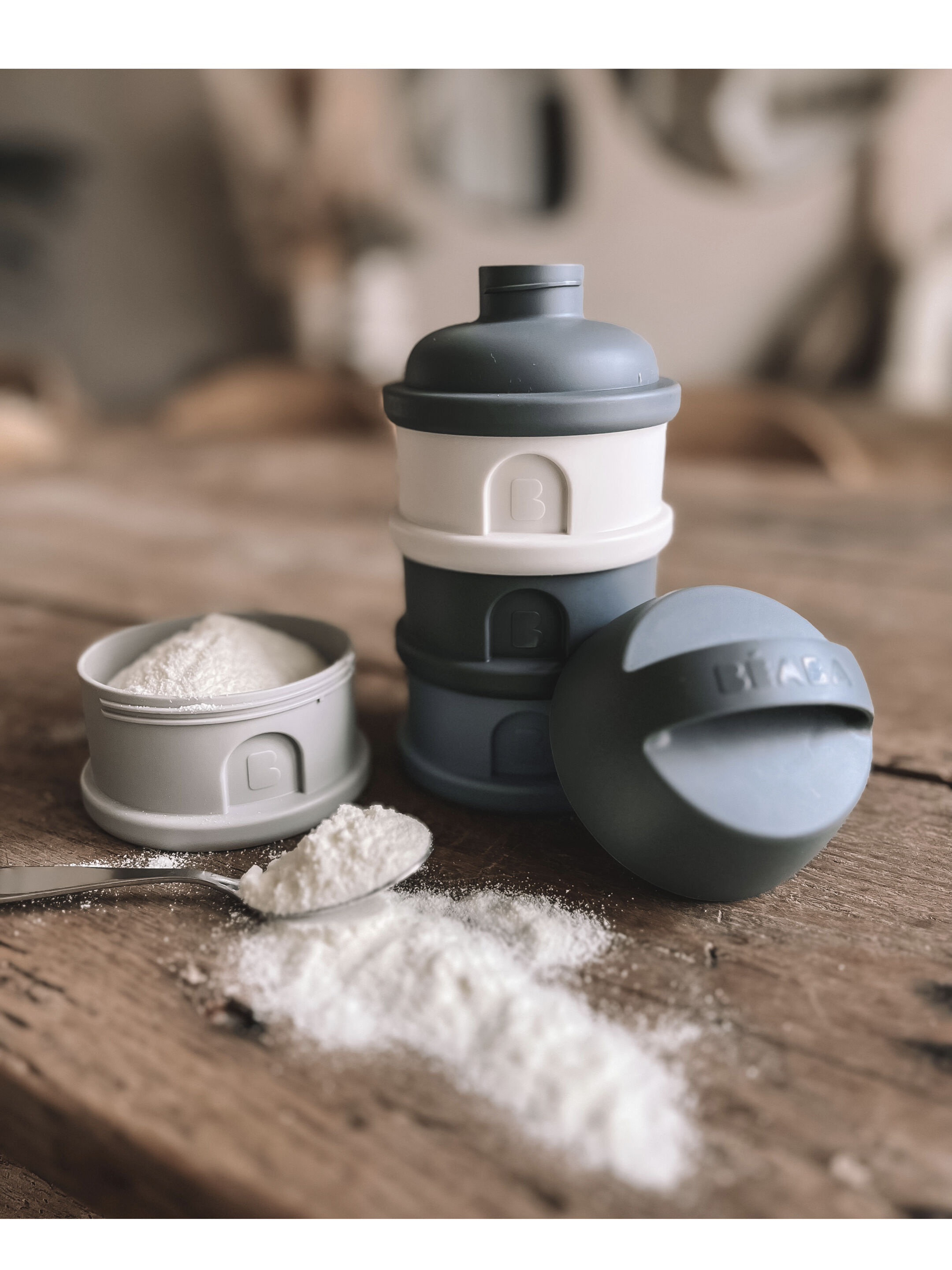 حافظة حليب صناعي بأربعة أقسام من بيبا - رمادي/ أزرق image number 3