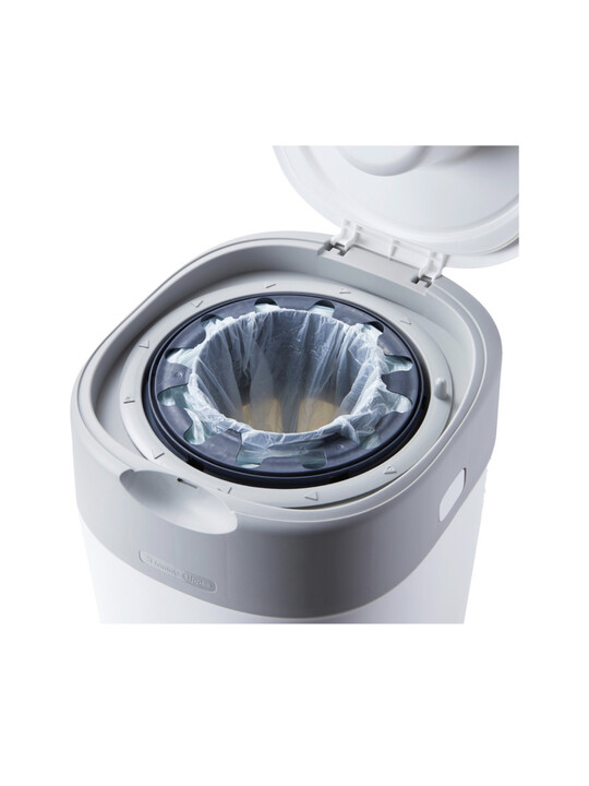 لفافات أكياس لإعادة ملء سلة التخلص من الحفاضات بتقنية Sangenic من تومي تيبي - 3 قطع لفافات أكياس لإعادة ملء سلة التخلص من الحفاضات بتقنية Sangenic من تومي تيبي - 3 قطع image number 5