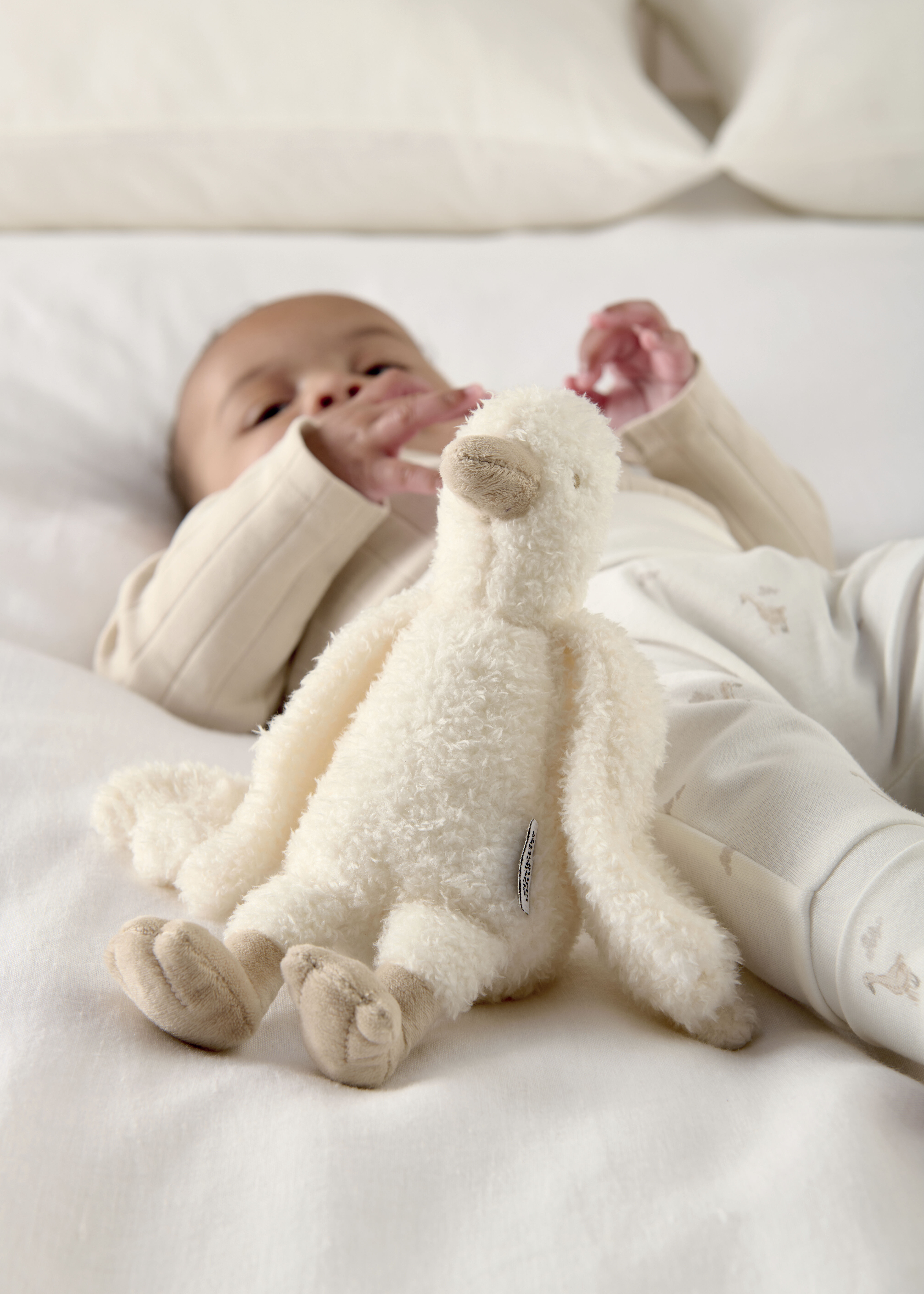 لعبة لينة - ويلكم تو ذا وورلد لينة داكلينج image number 1