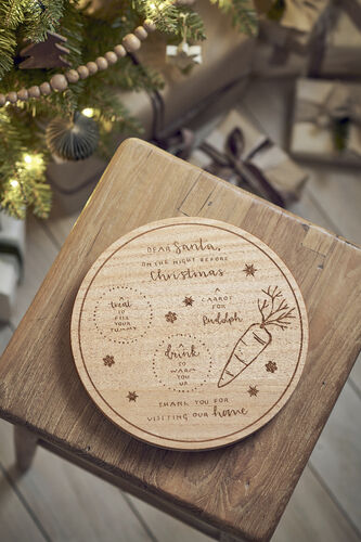 طبق بإصدار للكريسماس image number 1