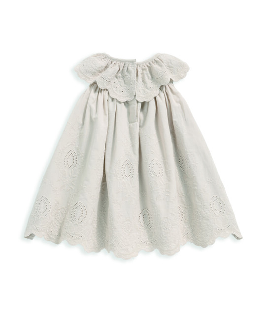 فستان بتطريزات إنجليزية فستان بتطريزات إنجليزية image number 3