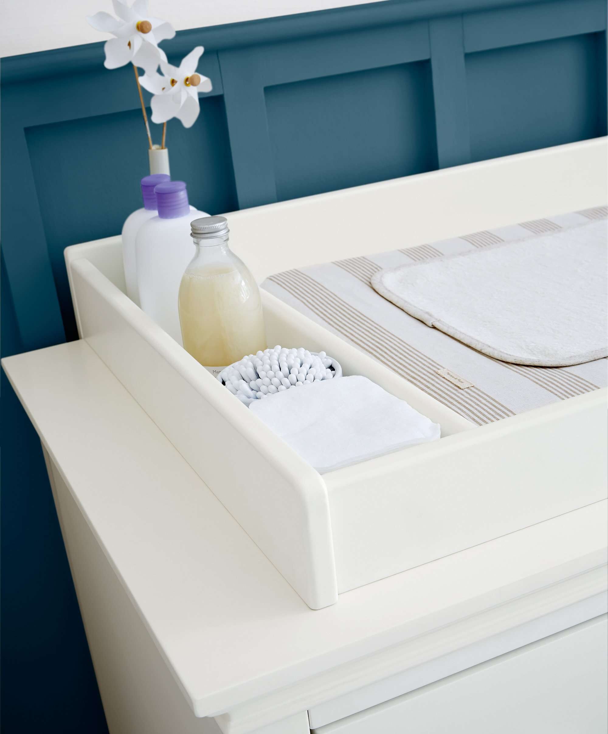 216902117 image number 4