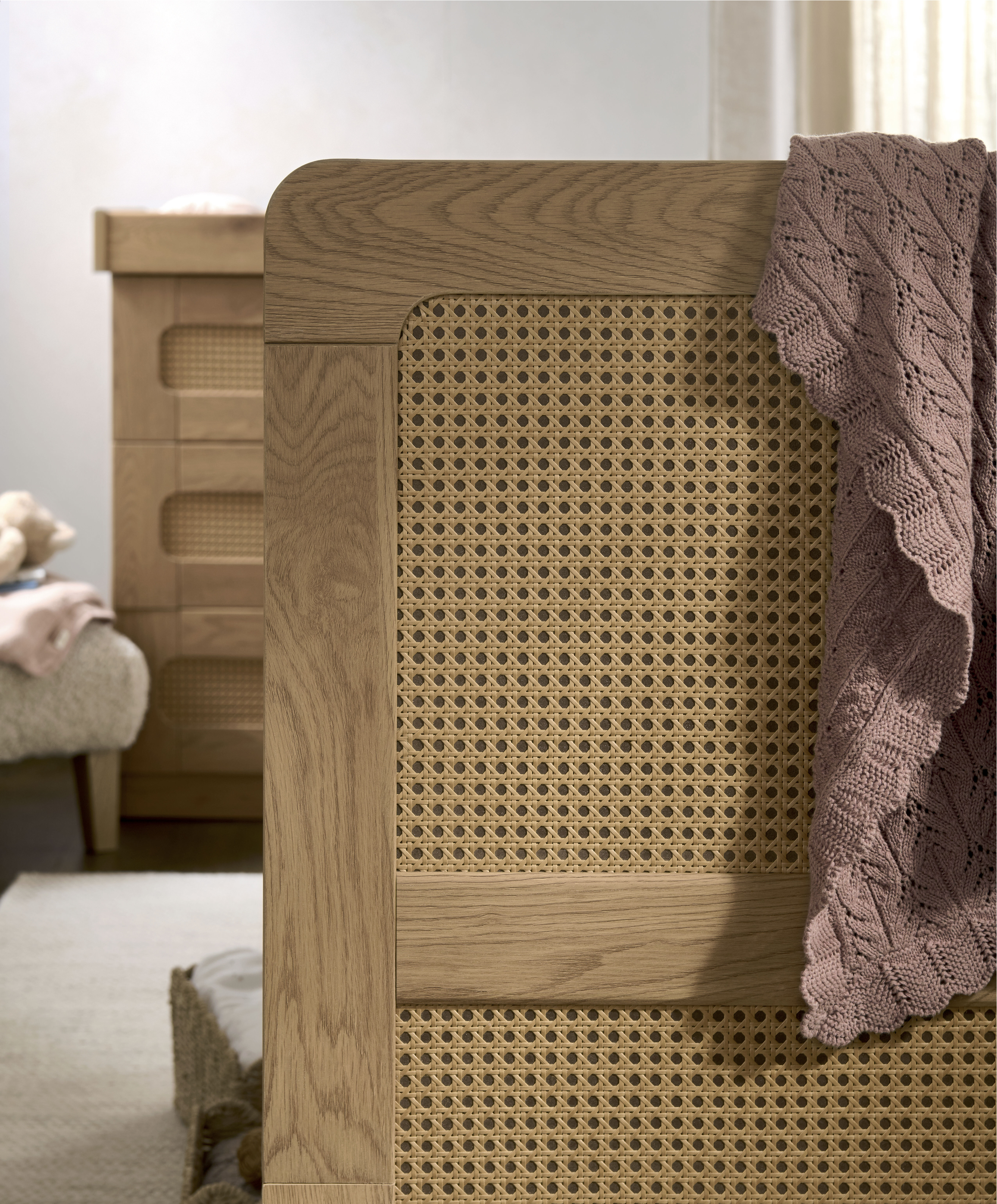 سرير أطفال إيسنا - راتان image number 4