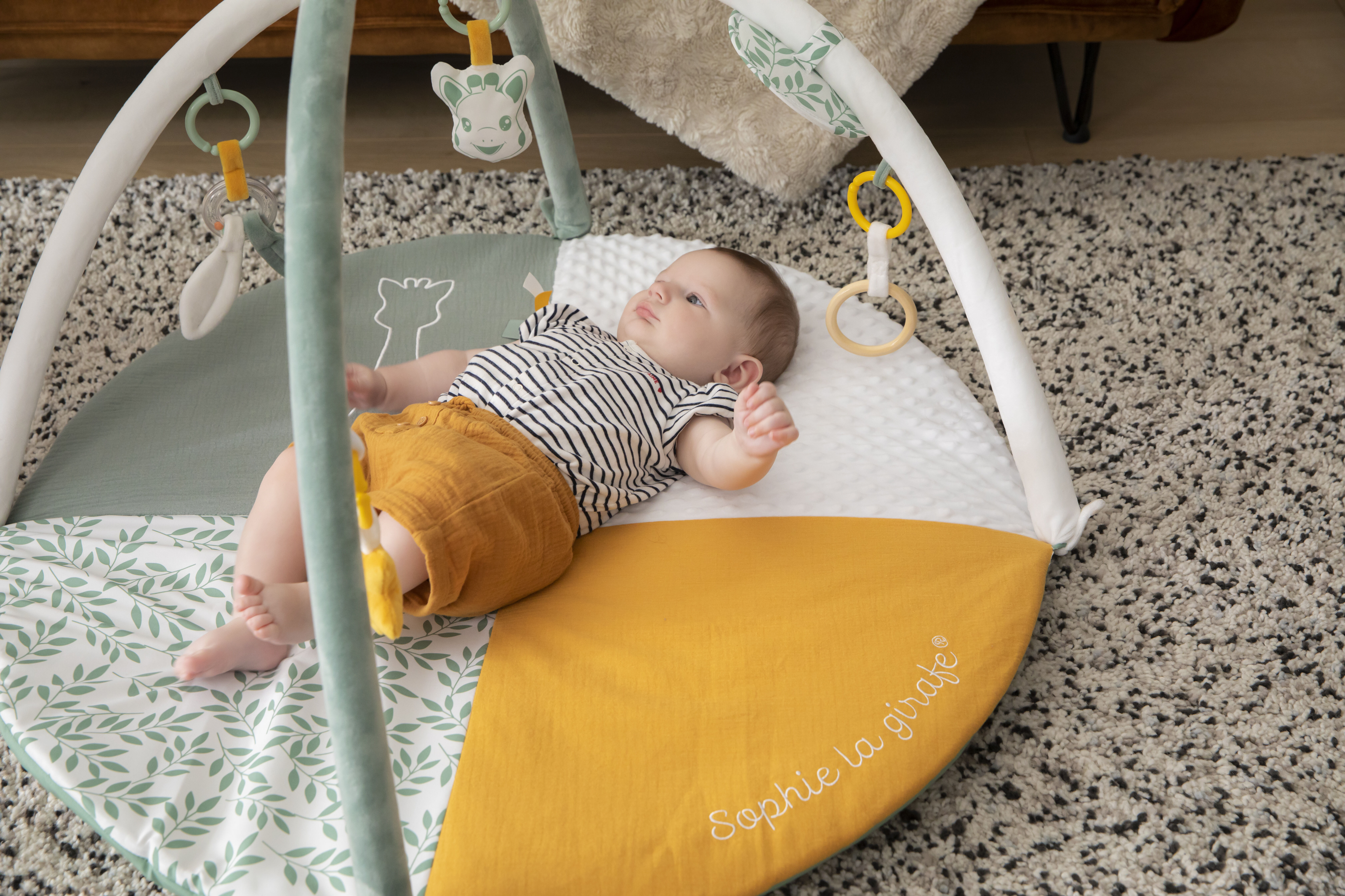 مفرش لعب إل ايتيه اون فوا بوجهين من صوفي لا جيراف image number 15