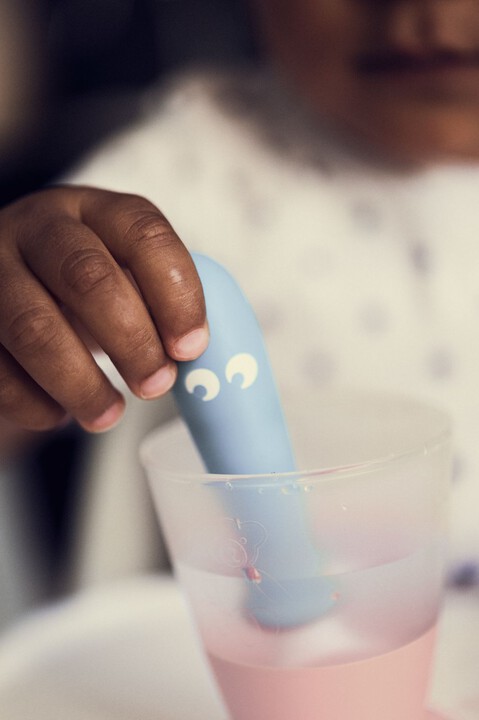 طقم أدوات طعام للأطفال من بيبي بيورن - 4 قطع طقم أدوات طعام للأطفال من بيبي بيورن - 4 قطع image number 5