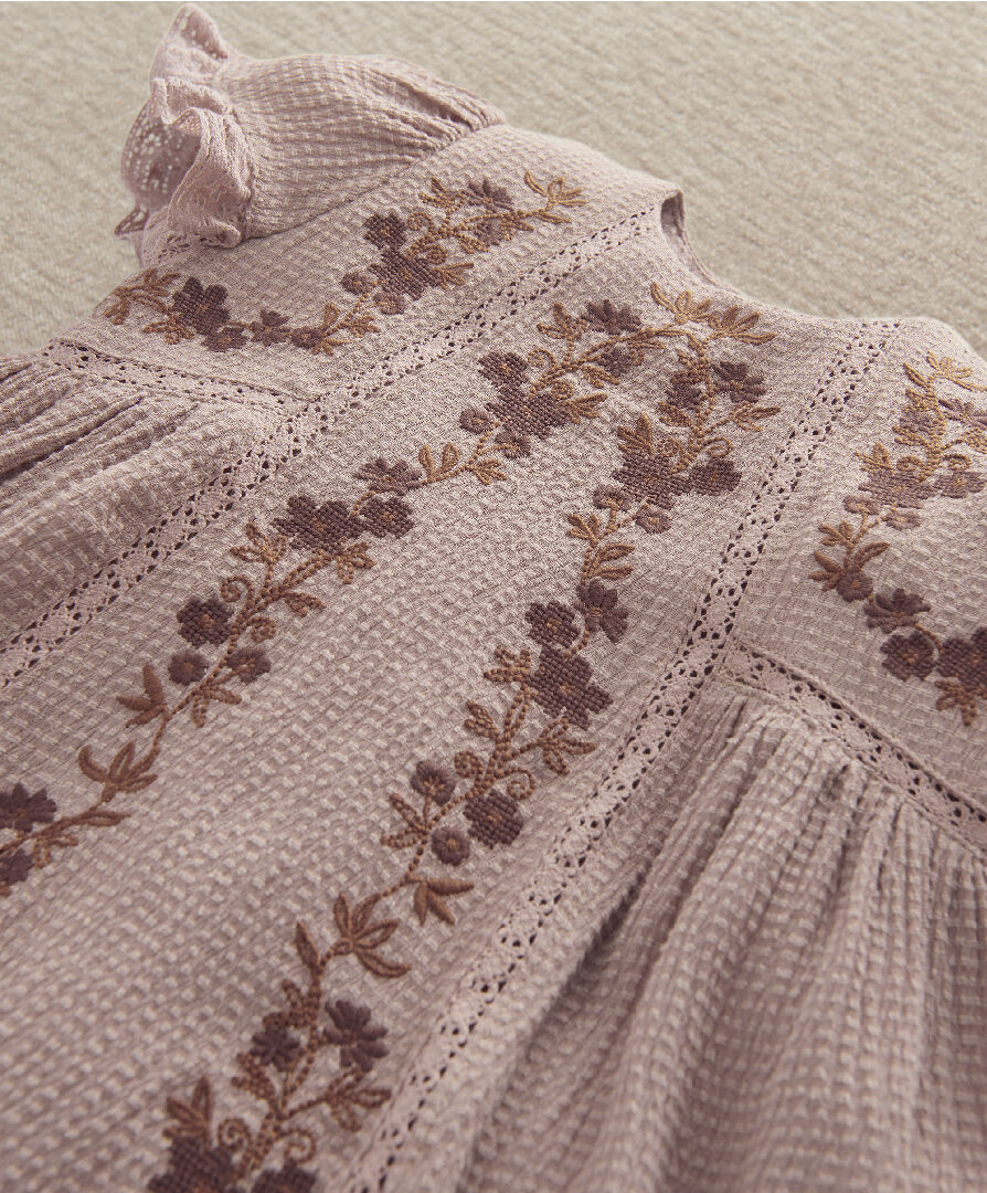 Emb Lace Trim Dress image number 4