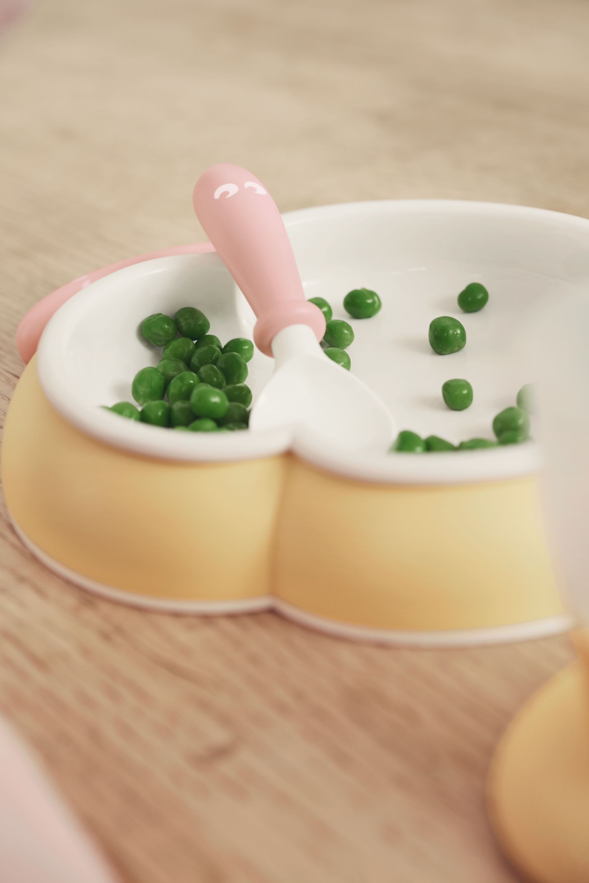 طقم أدوات طعام للأطفال من بيبي بيورن - 4 قطع image number 3