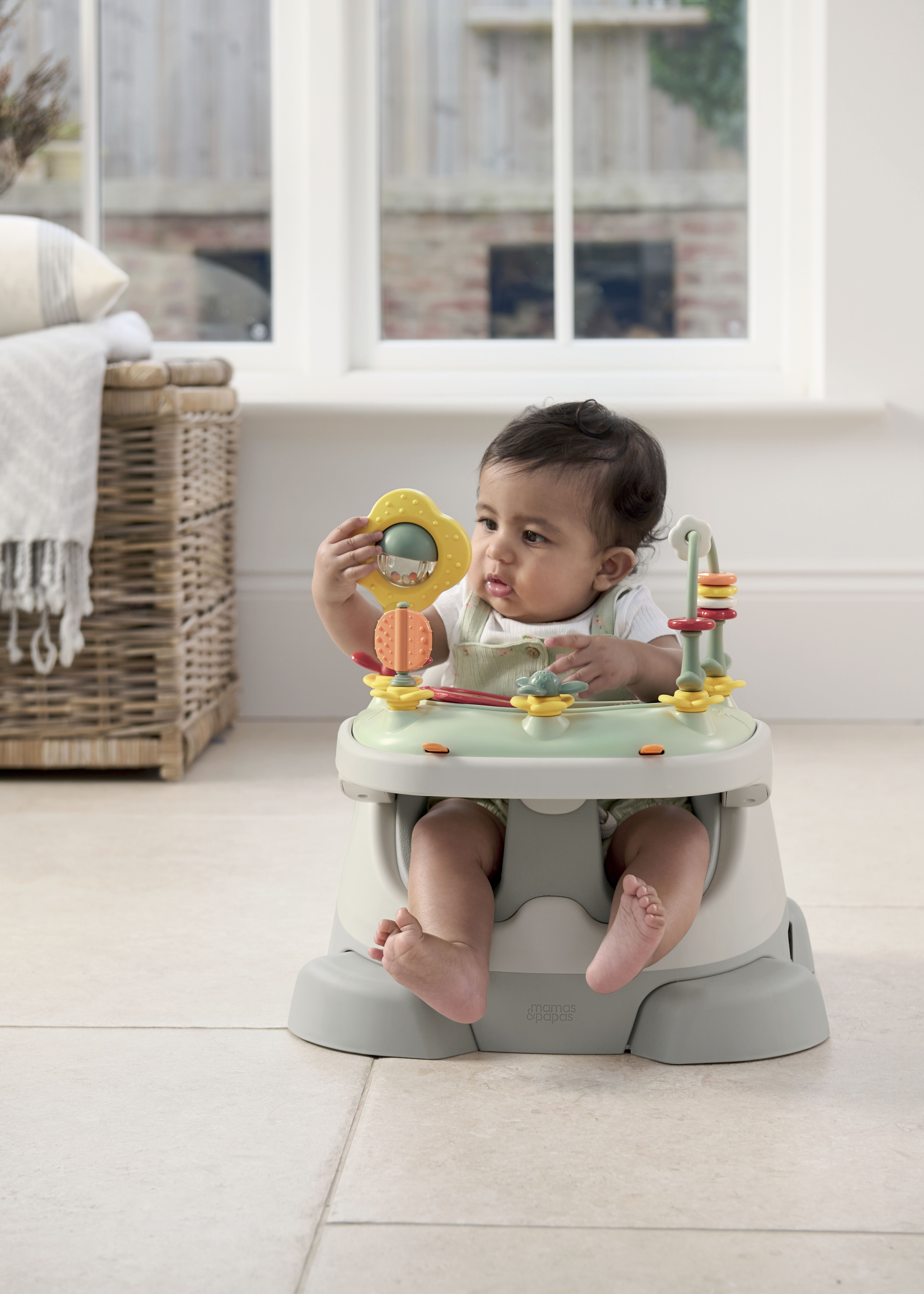 مقعد باغ داعم وأرضي 3 في 1 بصينية ألعاب - بيبل image number 2