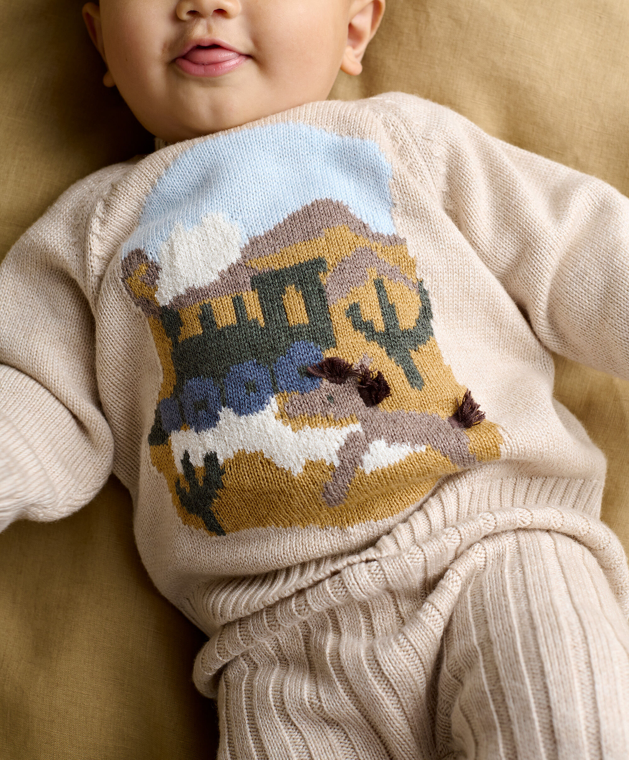 2pc Train Knit Set image number 2