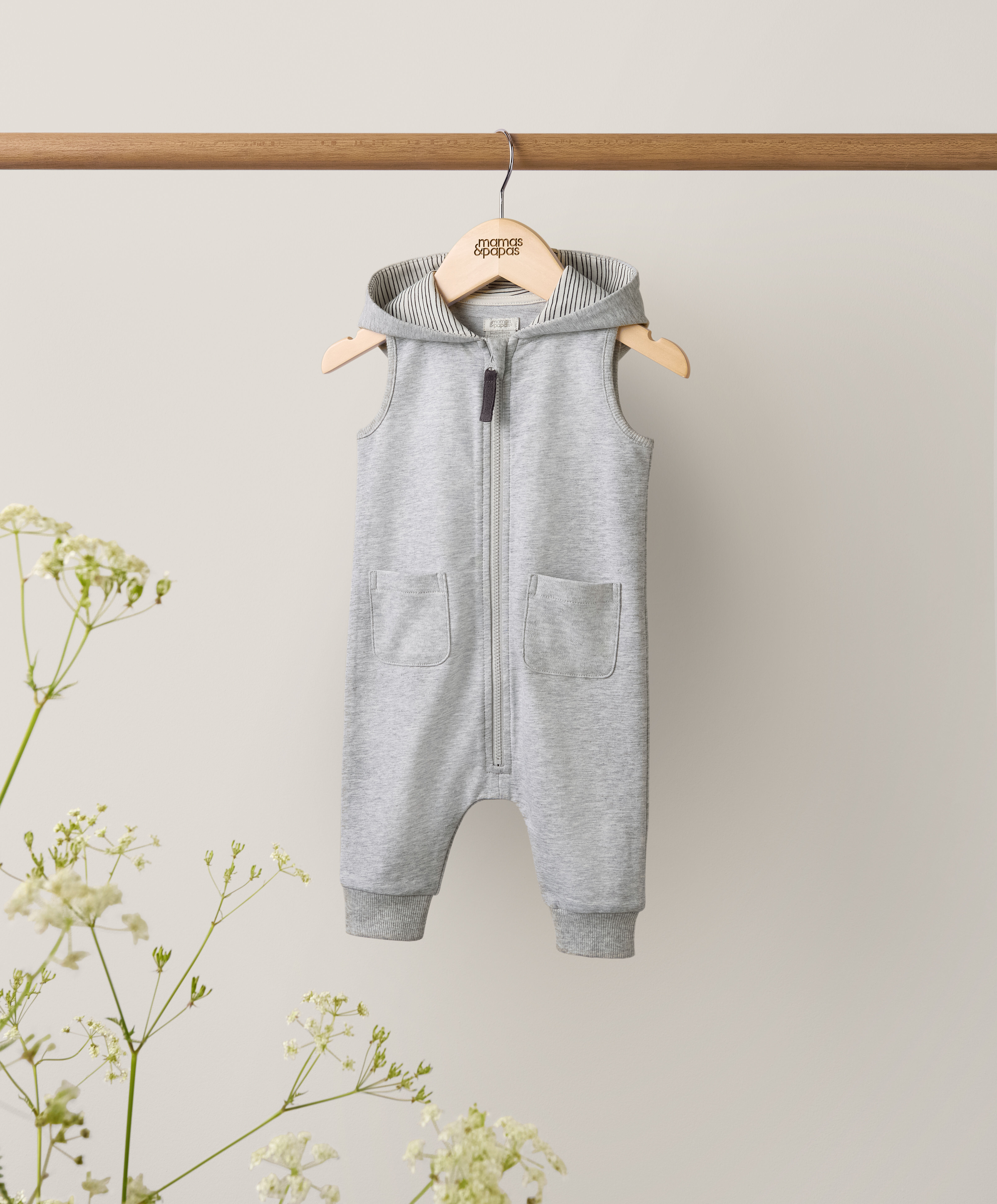 رومبر بغطاء رأس وبدون أكمام image number 3