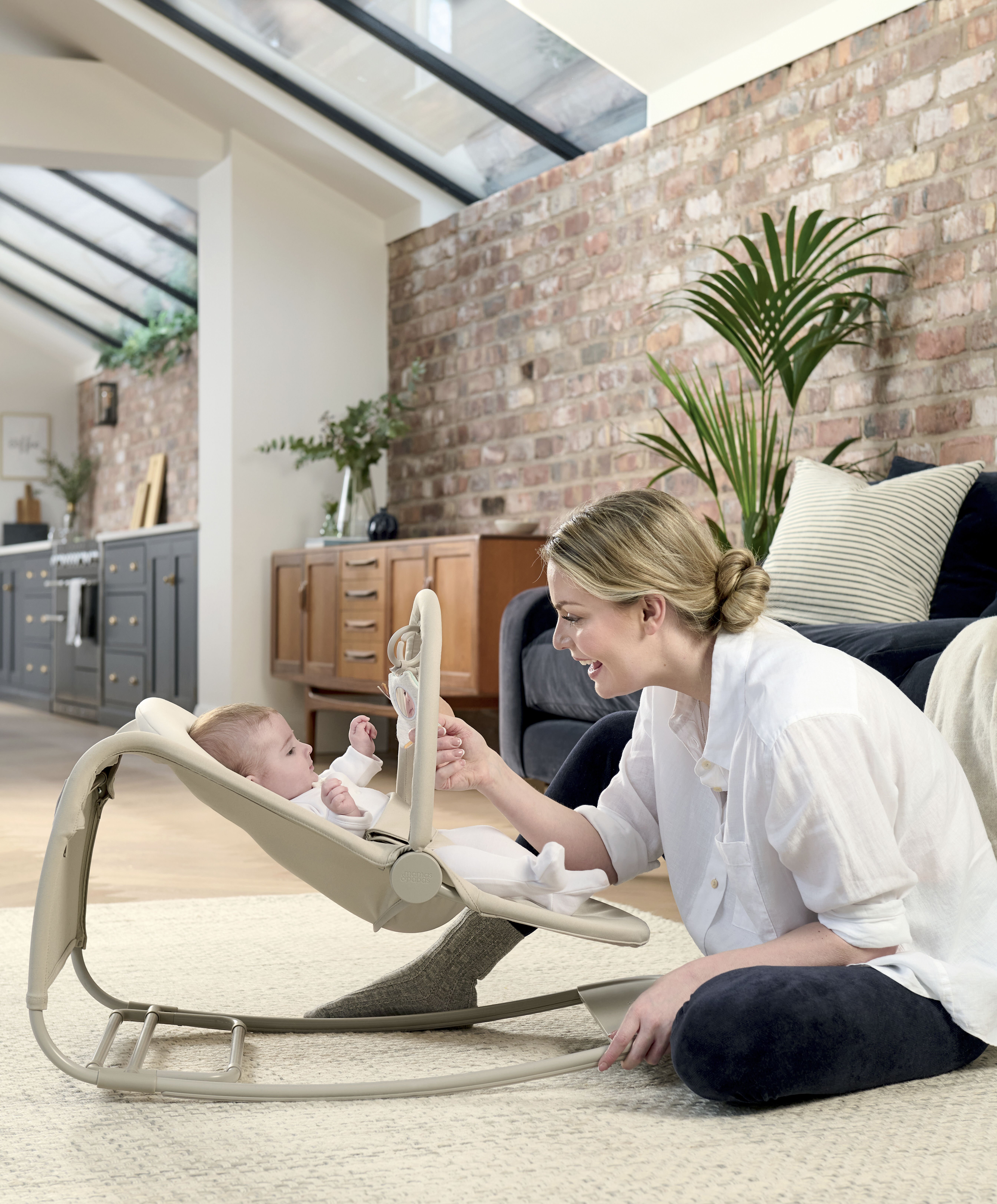 كرسي هزاز تيمبو 3 في 1 - بيج