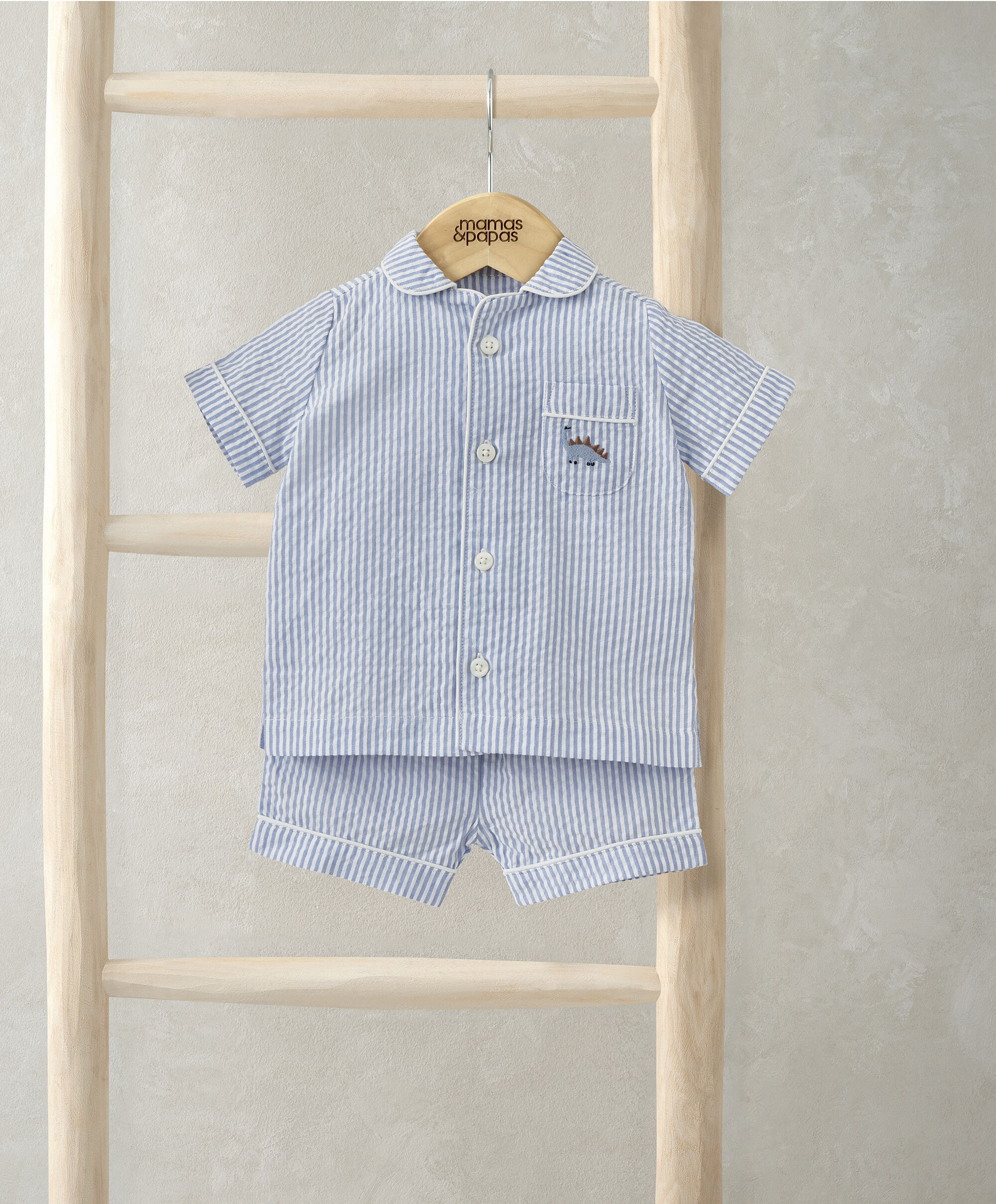 طقم بيجامة بشورت مخطط image number 1