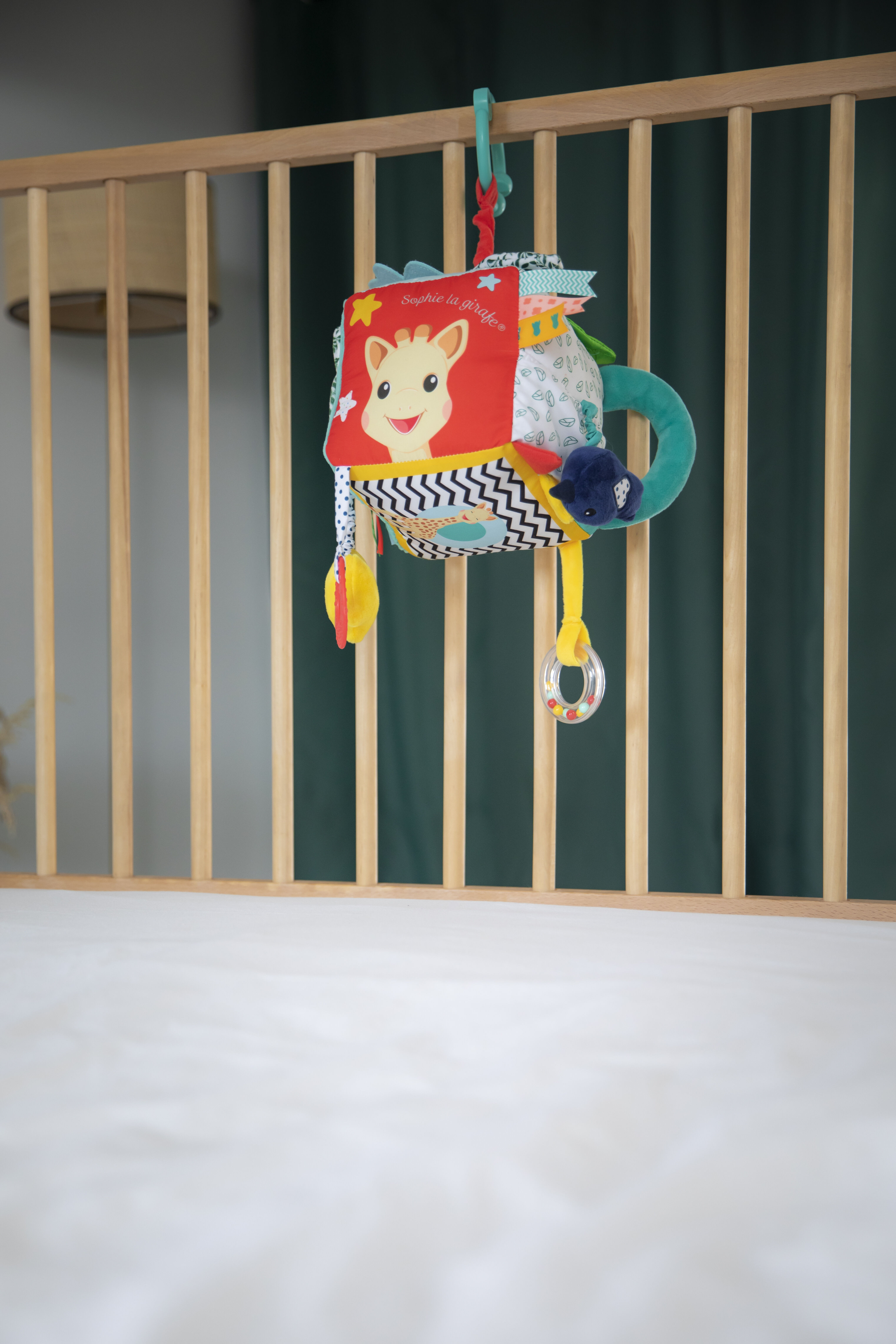 مكعب تحفيز الحواس فريش تاتش من صوفي لا جيراف image number 19